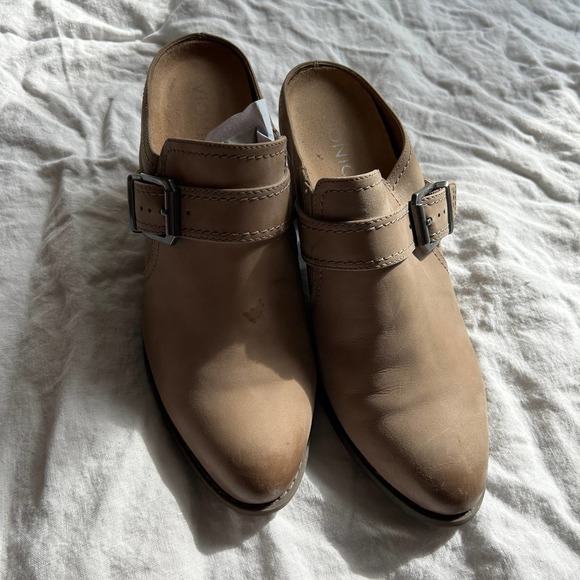 Women’s Bionic Cheyenne Clog Leather Mule Taupe Boot Shoes Size 9 Ret $149 - Picture 3 of 9